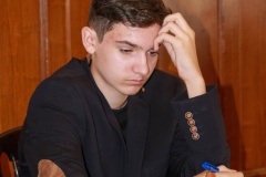 24-Hraci-20