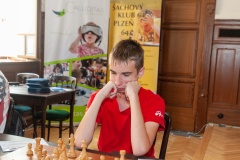 24-Hraci-23