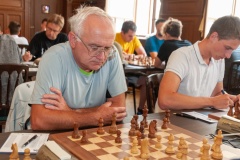 24-Hraci-34